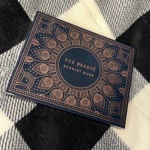 ace beauty scarlet dusk eyeshadow palette